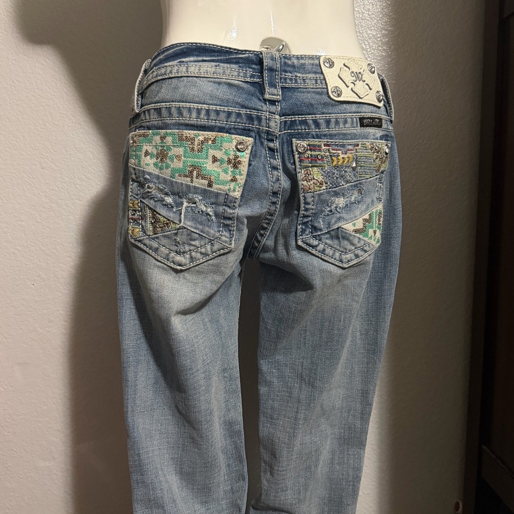 Miss Me Light Wash Straight Leg Jeans with Patterned Back Pockets